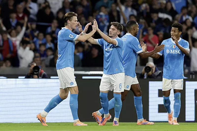 صدارة نابولي.. جدول ترتيب الدروي الإيطالي بعد الجولة العاشرة